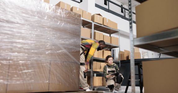 Упаковка — первый рубеж безопасности груза: почему логистика начинается с коробки